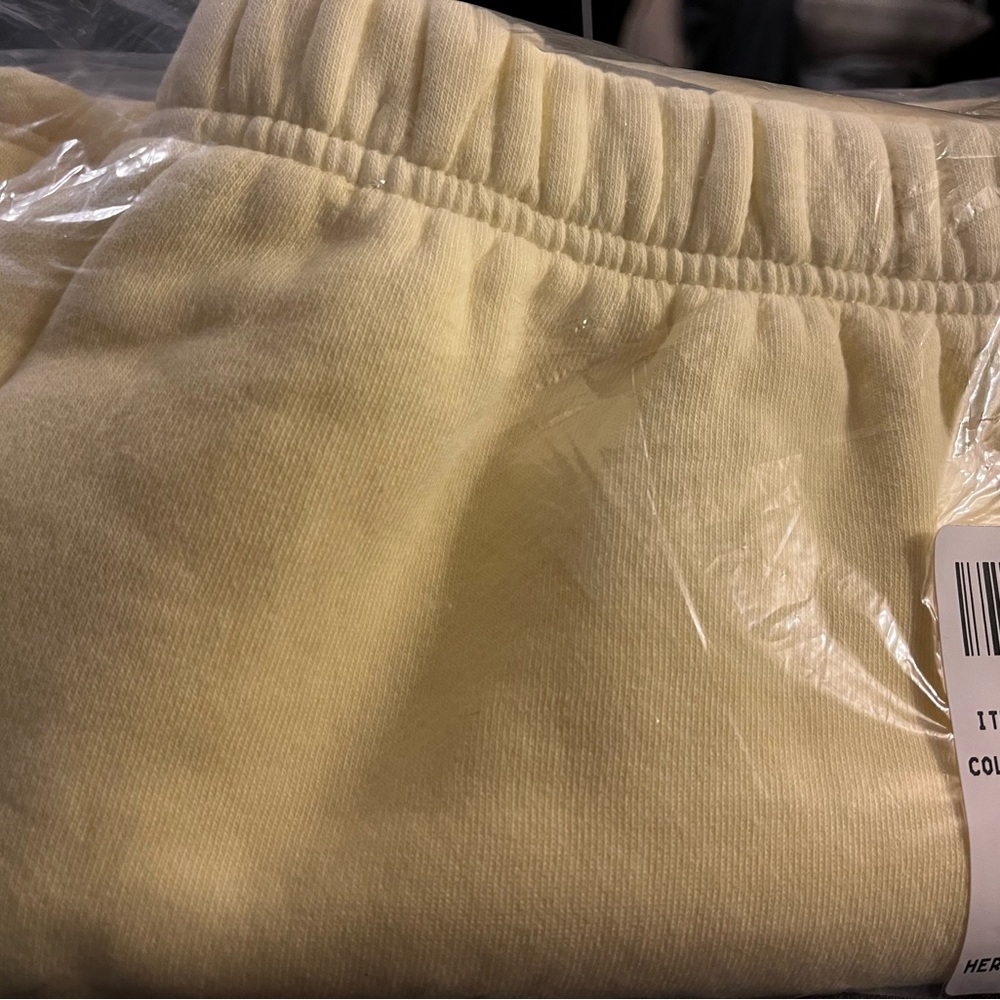 J.Crew Heritage fleece sweatshort (yellow)